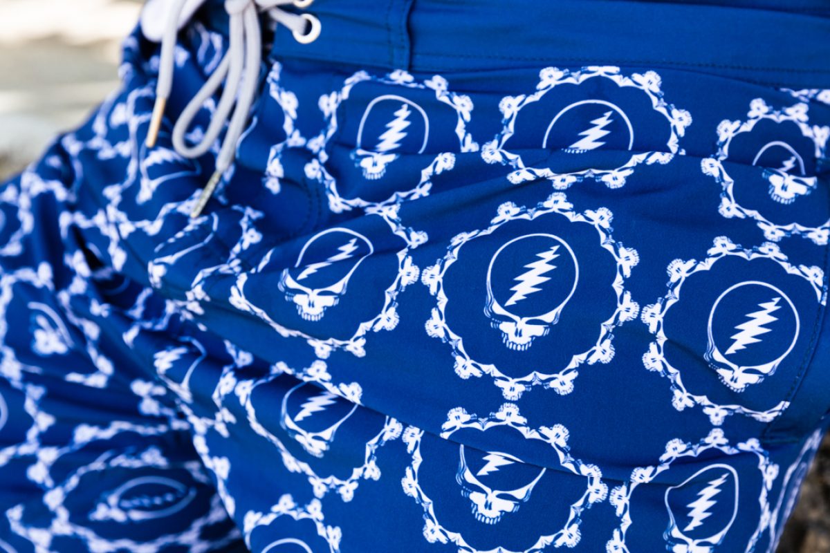 commercial_product_clothing_bags_shoes-39